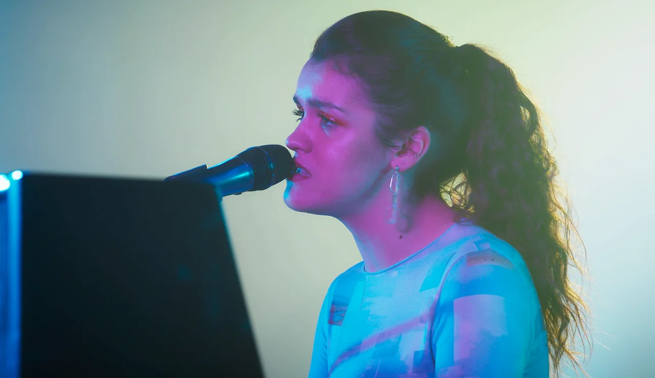Amaia versiona ‘Cuando zarpa el amor’ de ‘Camela’