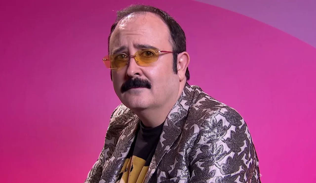 Carlos Areces, jurado invitado de 'Drag Race España': "He tenido mis momentos drag, y no pocos"