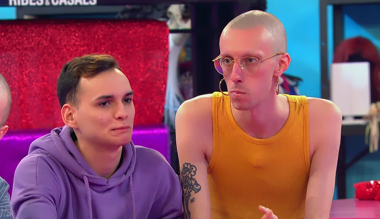 Tensión en el werkroom: saltan chispas entre Dovima Nurmi y Hugáceo Crujiente