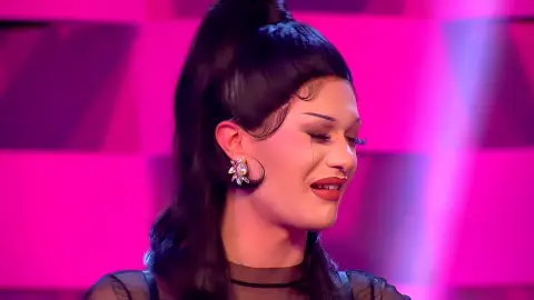 Dovima se derrumba ante el gran gesto de Carmen: “Ha sido maravillosa, no puedo con ella” 'Drag Race España'