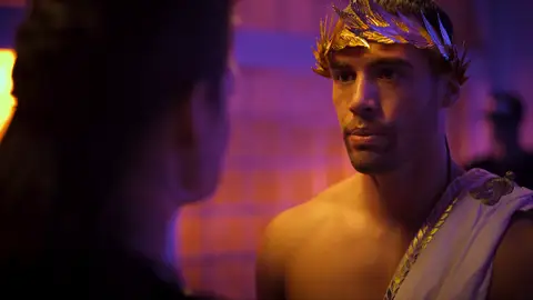 ¿Es capaz Hugo de conseguir dinero? ¿Es capaz Hugo de conseguir dinero?