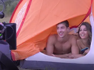 Manu Ríos y Amaia Aberasturi Manu Ríos y Amaia Aberasturi