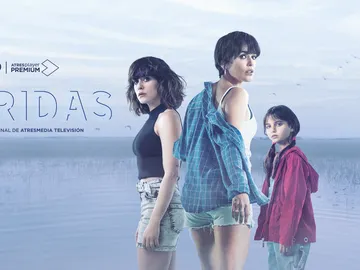 Adriana Ugarte, Cosette Silguero y María León Adriana Ugarte, Cosette Silguero y María León