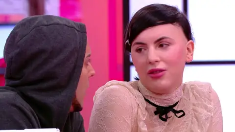 Juriji Der Klee se emociona al recordar el inesperado fallecimiento de su abuela Juriji Der Klee se emociona al recordar el inesperado fallecimiento de su abuela