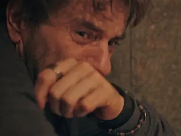 A Lucho se le acumulan los problemas: ¡Ha cometido un asesinato!  A Lucho se le acumulan los problemas: ¡Ha cometido un asesinato!