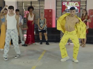 El perreo m&aacute;s hot de Pablo Brotons y N&eacute;stor Navarro en 'UPA Next Reveal Party'