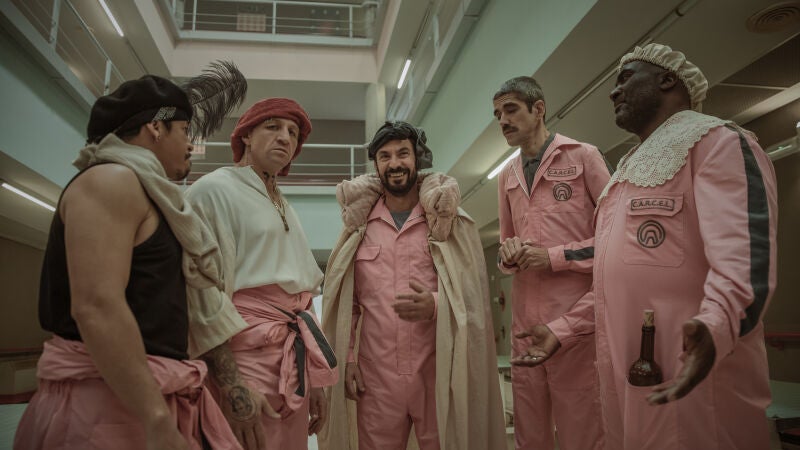 ¿Conseguirá Carlos el indulto? 'Dos años y un día' llega al final de su primera temporada