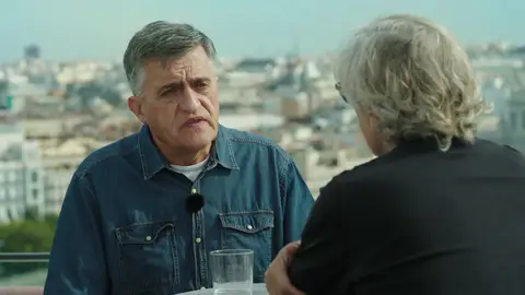 Wyoming cuenta cómo comenzó a cuestionarse la religión en ‘Usted está aquí’  Wyoming cuenta cómo comenzó a cuestionarse la religión en ‘Usted está aquí’