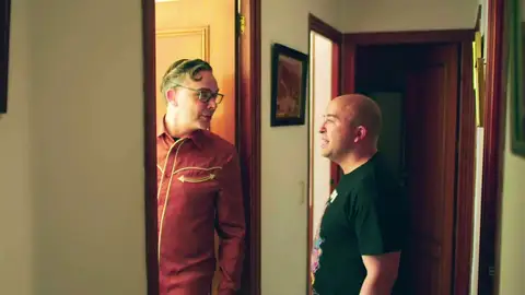 Pupi y Supremme investigan el cuarto de Jordi Pupi y Supremme investigan el cuarto de Jordi