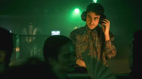 Marc no da crédito: sus padres han venido a verle pinchar en su debut en ACTV Marc no da crédito: sus padres han venido a verle pinchar en su debut en ACTV