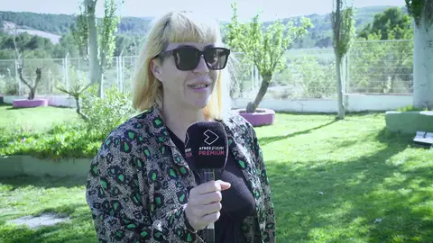 Giovanna Ribes, directora de vestuario de 'La Ruta': "La inspiración de la moda nos vino dada por la música" Giovanna Ribes, directora de vestuario de 'La Ruta': "La inspiración de la moda nos vino dada por la música"