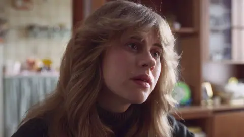 El soborno de Nuria para salvar a Marc de la denuncia por el accidente El soborno de Nuria para salvar a Marc de la denuncia por el accidente