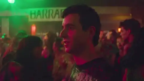 Lucas vive la mejor noche de su vida al pisar por primera vez Barraca Lucas vive la mejor noche de su vida al pisar por primera vez Barraca