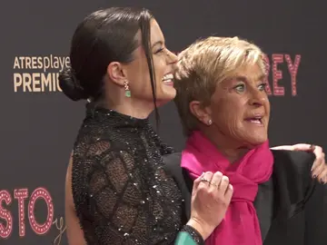 Adriana Torrebejano y Chelo Adriana Torrebejano y Chelo