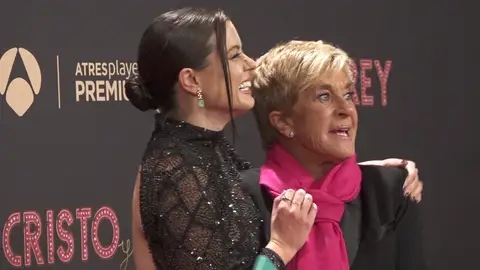 Adriana Torrebejano y Chelo Adriana Torrebejano y Chelo