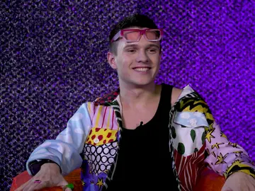 Álex Medina es Suso en UPA Next Álex Medina es Suso en UPA Next