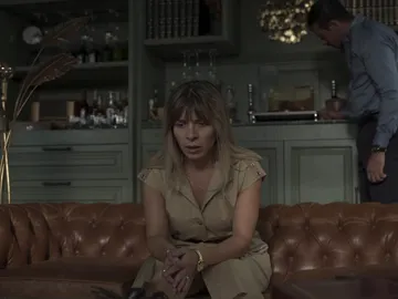 ¡Sangre! Cata y Brahim descubren que se ha cometido un crimen en el cobertizo ¡Sangre! Cata y Brahim descubren que se ha cometido un crimen en el cobertizo