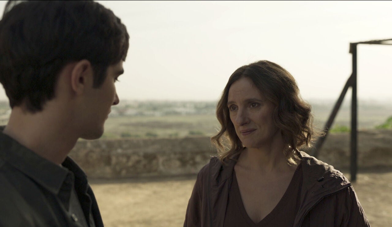 &Aacute;lex consigue pasar la prueba de fuego de Ver&oacute;nica