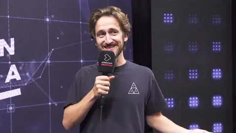 "No he rodado ninguna escena que sea normal": Joan Amargós define lo especial de Déjate ver "No he rodado ninguna escena que sea normal": Joan Amargós define lo especial de Déjate ver