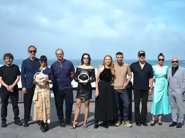 El elenco de La red púrpura El elenco de La red púrpura