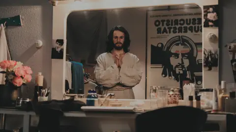 El atentado contra Camilo Sesto que no logra frenar Jesucristo Superstar El atentado contra Camilo Sesto que no logra frenar Jesucristo Superstar