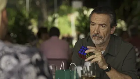 Luis recibe un regalo muy especial de Cata y Perdomo Luis recibe un regalo muy especial de Cata y Perdomo