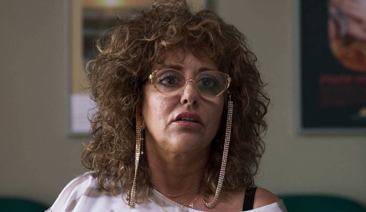 La terapia de grupo se les va de las manos por culpa de la... ¿banga?