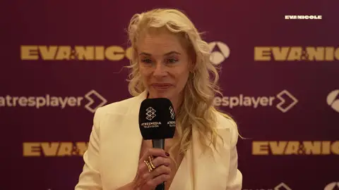 Eva y Nicole Eva y Nicole