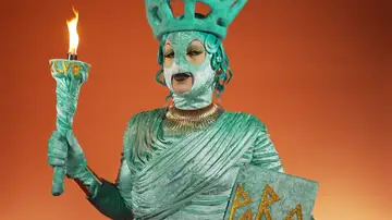 Porca Theclubkid confiesa el motivo por el que comenzó a hacer drag en su autoentrevista: Fue hace 12 años