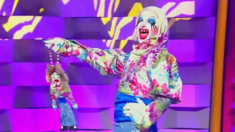 "Lo exagero todo para crear alguna sensación": Porca Theclubkid, la icónica reina que ha traído el Club Kid a Drag Race España "Lo exagero todo para crear alguna sensación": Porca Theclubkid, la icónica reina que ha traído el Club Kid a Drag Race España