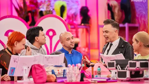 Pupi Poisson vuelve una temporada más al taller de Drag Race España para aconsejar a las reinas en el Snatch Game Pupi Poisson vuelve una temporada más al taller de Drag Race España para aconsejar a las reinas en el Snatch Game