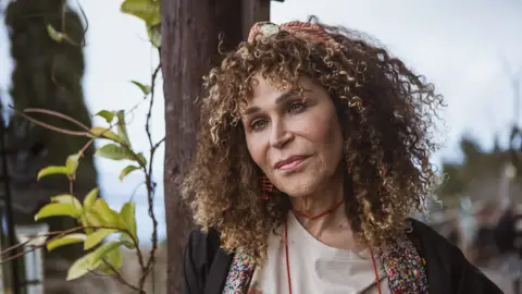 Antonia San Juan es Cristina, la madre de Carol, en ¿A qué estás esperando?: “Es un personaje muy necesario” Antonia San Juan es Cristina, la madre de Carol, en ¿A qué estás esperando?: “Es un personaje muy necesario”