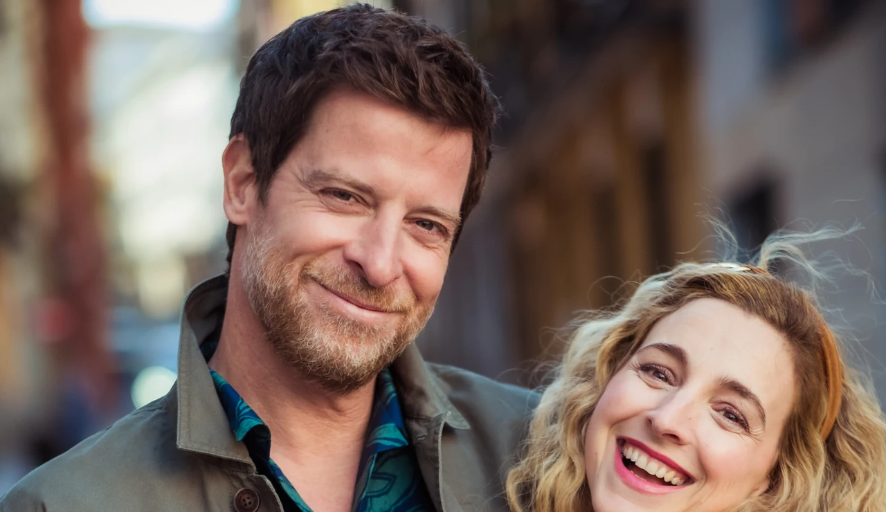 Manu Baqueiro es Dani en ¿A qué estás esperando?