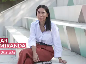Itziar Miranda es Brianda, una de las profesoras del Zurbarán en FoQ. La nueva generación: "Un personajazo" Itziar Miranda es Brianda, una de las profesoras del Zurbarán en FoQ. La nueva generación: "Un personajazo"