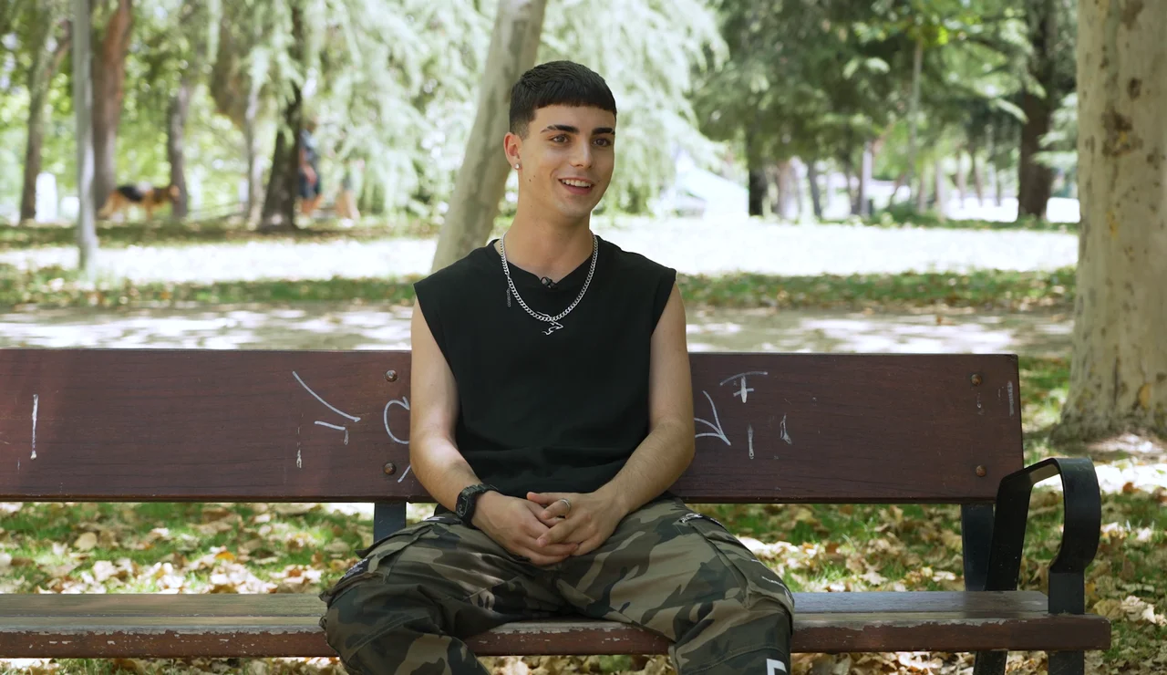 Kiko Bena interpreta a Koldo en FoQ. La nueva generación: "La impulsividad es lo que más me conecta con el personaje"