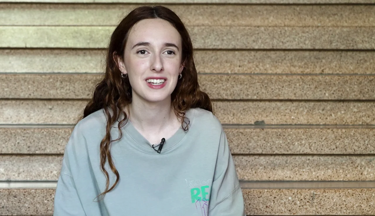 Julia Camus interpreta a Bárbara en FoQ. La nueva generación: "Estoy reviviendo cosas de mi adolescencia que dejé aparcadas"