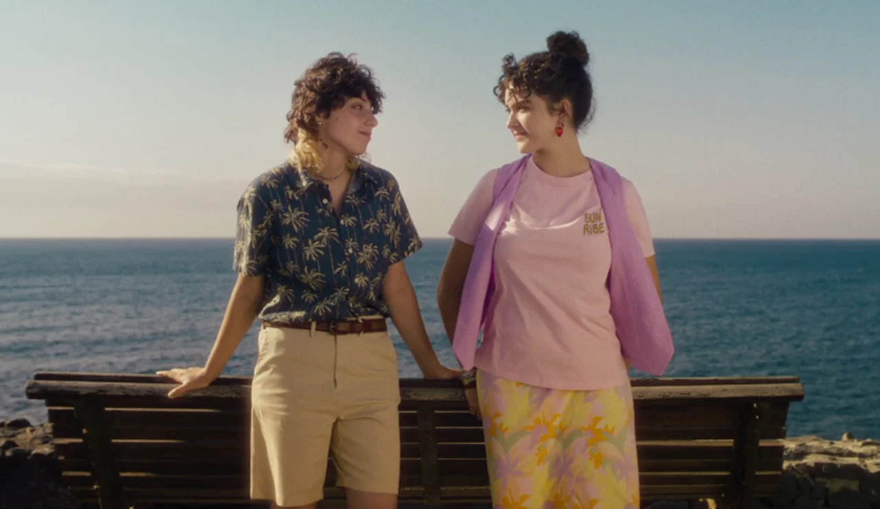 Marina y Lele declarándose