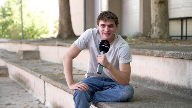 “Mi personaje es bastante inocentito”; Gabriel Guevara nos presenta a Álvaro su personaje en Mar afuera 