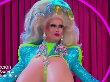 Alexandra del Raval inaugura el taller de la quinta temporada de Drag Race España: “Uy, soy la primera" Alexandra del Raval inaugura el taller de la quinta temporada de Drag Race España: “Uy, soy la primera"