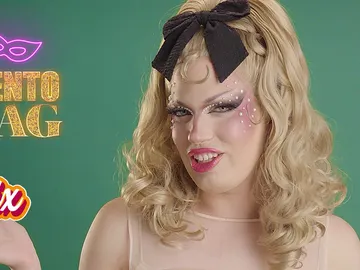 ¡Ella es artista! Nix nos enseña a dibujar con Denébola Murnau como modelo en Mi Talento Drag ¡Ella es artista! Nix nos enseña a dibujar con Denébola Murnau como modelo en Mi Talento Drag