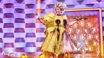 La tata Margarita Kalifata deja momentos inolvidables en la quinta temporada de Drag Race España La tata Margarita Kalifata deja momentos inolvidables en la quinta temporada de Drag Race España
