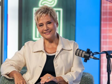 Gl&ograve;ria Serra repasa 15 a&ntilde;os de trayectoria en una entrevista &uacute;nica en Una vuelta m&aacute;s