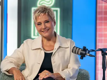 Glòria Serra repasa 15 años de trayectoria en una entrevista única en Una vuelta más Glòria Serra repasa 15 años de trayectoria en una entrevista única en Una vuelta más