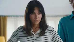 A grandes males, grandes remedios, Helena le enseña a Mateo el método Munch