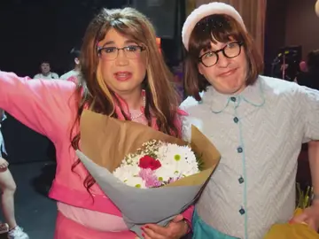 Anibal Gómez y Joaquín Reyes en el making of de Rafaela y su loco mundo Anibal Gómez y Joaquín Reyes en el making of de Rafaela y su loco mundo