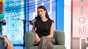 Lola Lolita es Una vuelta más