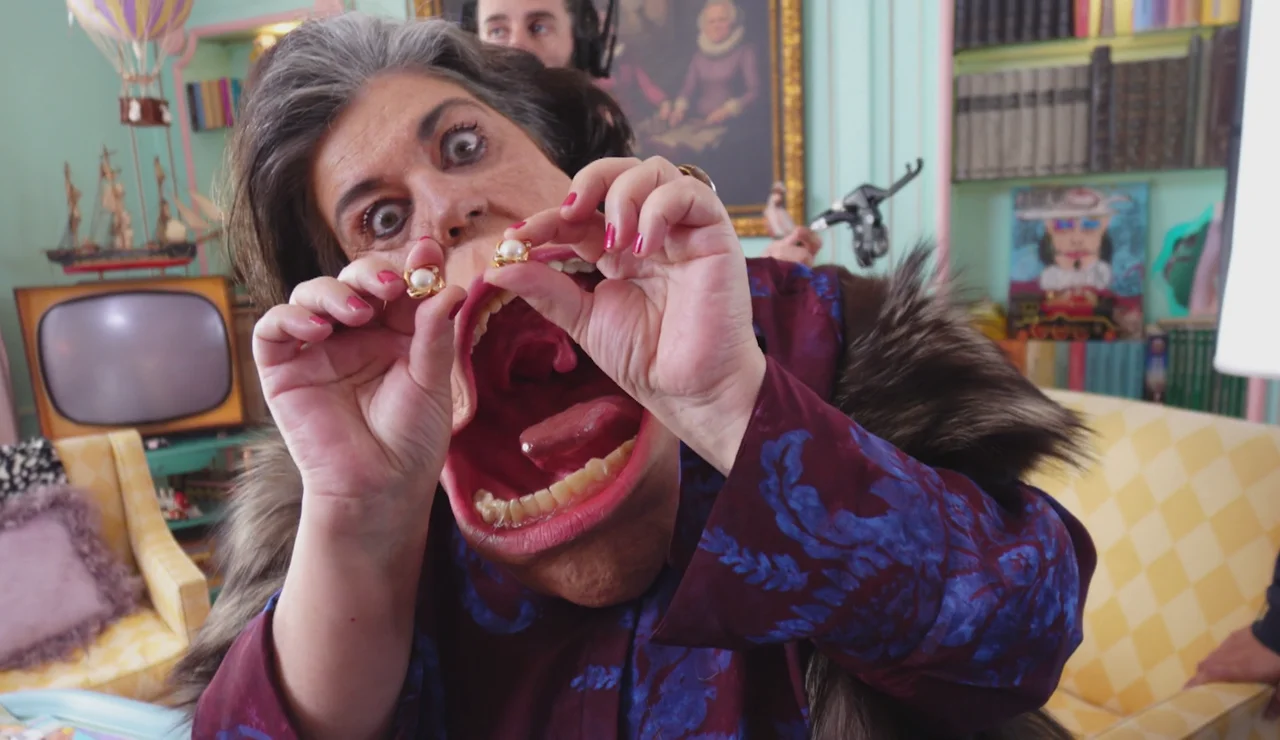 Nada es del todo real: los Fx de Rafaela y su loco mundo