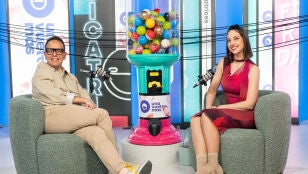 &Aacute;ngel Ll&agrave;cer y Maya Pixelskaya en Una vuelta m&aacute;s