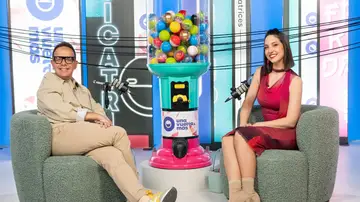 Ángel Llàcer y Maya Pixelskaya en Una vuelta más Ángel Llàcer y Maya Pixelskaya en Una vuelta más