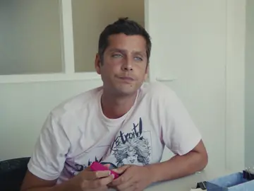 Eduardo Casanova rompe su silencio y revela que vive con VIH en Sidosa: “Esto es una necesidad” Eduardo Casanova rompe su silencio y revela que vive con VIH en Sidosa: “Esto es una necesidad”